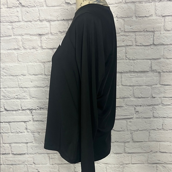 Hurley Women's Black Long Sleeve Rash Guard - Picture 5 of 8